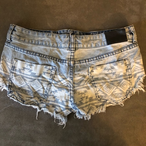 Billabong laneway shorts - Picture 3 of 3